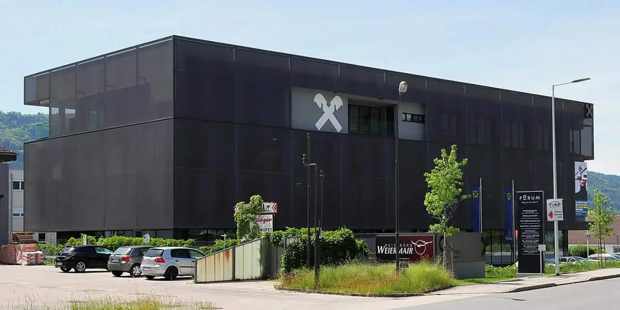 Elektroinstallation Bank Kirchdorf 1