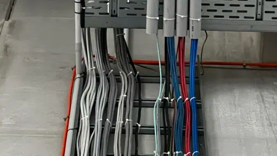 einstallationen_kabel-einziehen_1920x1080