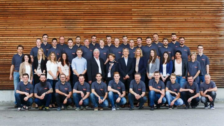 ueber_uns_chronik_2014_4_elektro_kremsmair_mitarbeiter_team