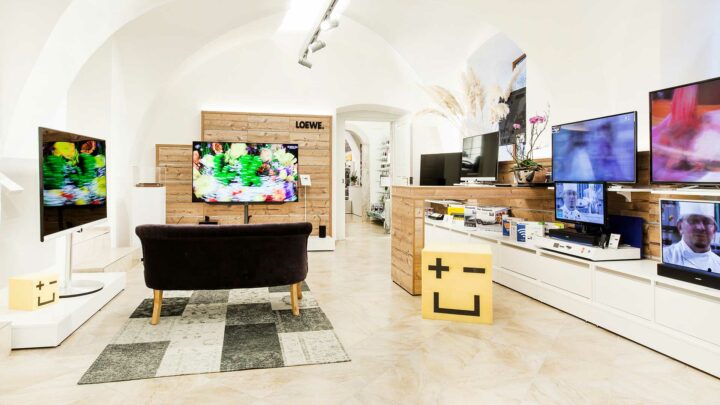 ueber_uns_chronik_2014_6_elektro_kremsmair_kremsmuenster_elektrofachhandel_1920x1080