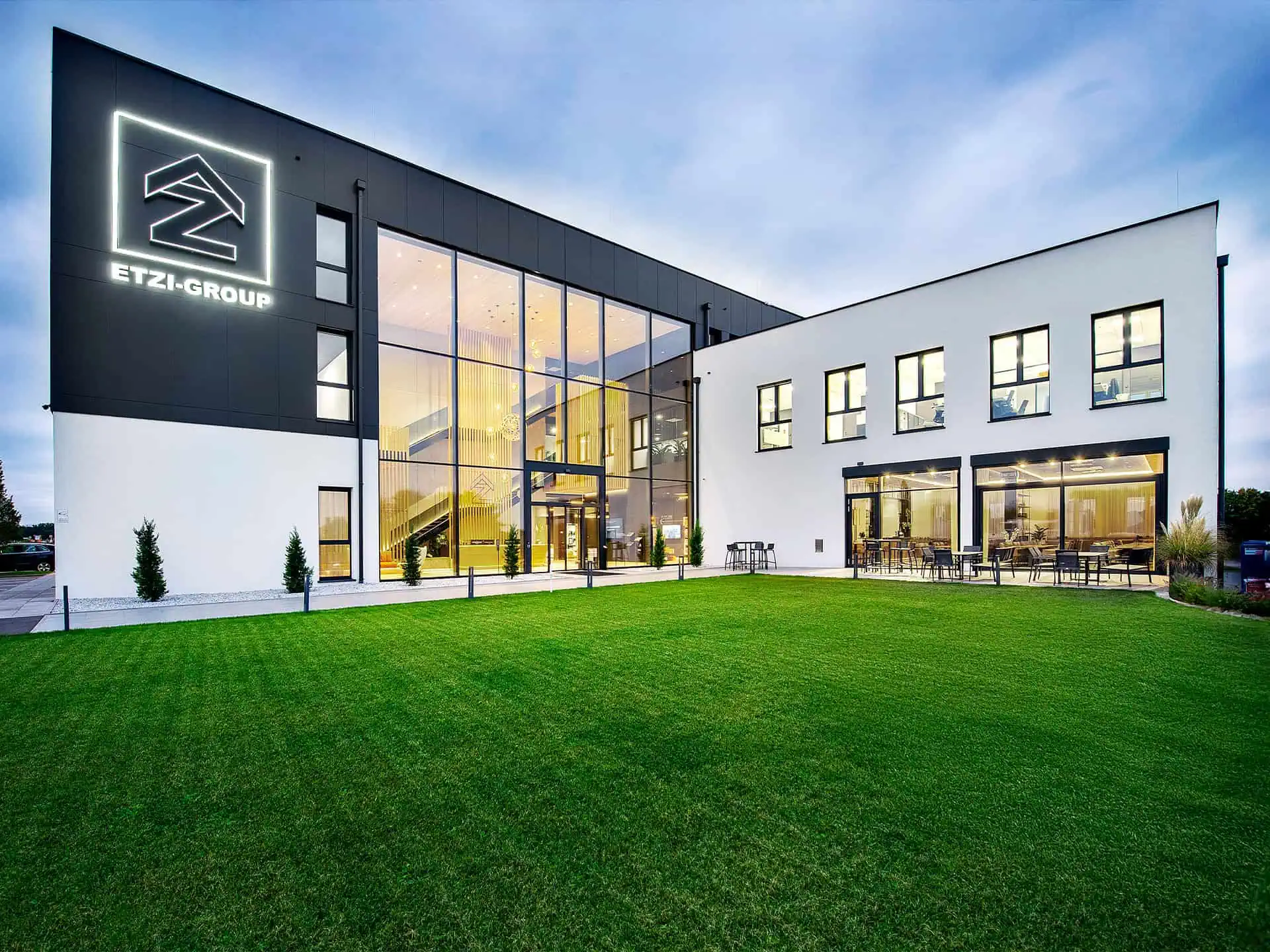 EtziWorld_00_1920x1440